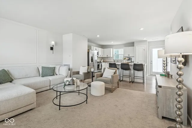 $300,000 | 9855 Oakmont E Drive, Pendleton, IN 46064