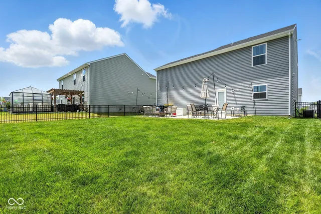 $300,000 | 9855 Oakmont E Drive, Pendleton, IN 46064