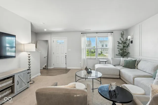 $300,000 | 9855 Oakmont E Drive, Pendleton, IN 46064