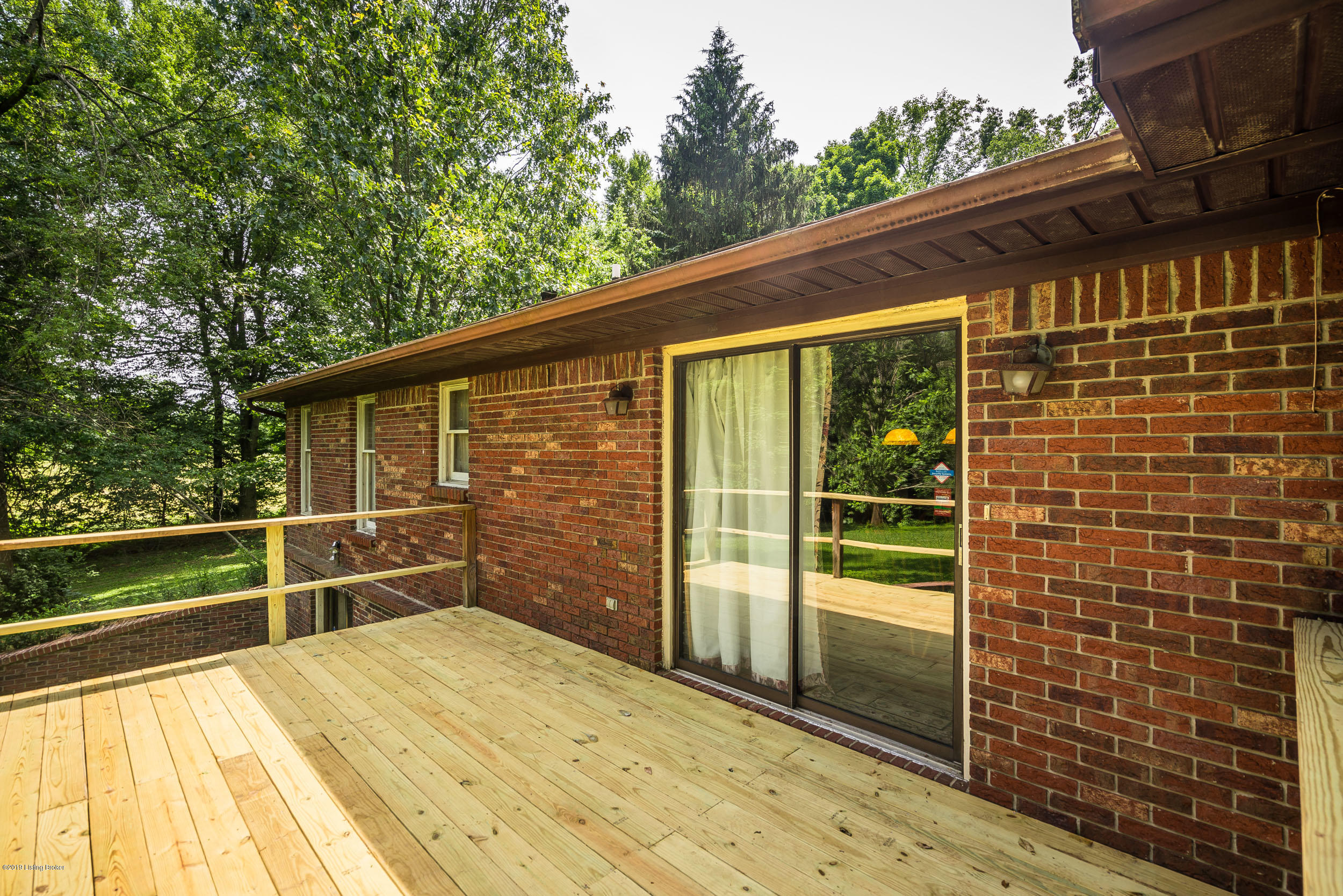 4022 Evans Jacobi Road Georgetown, IN 47122 - Photo 9 of 37 New Deck.