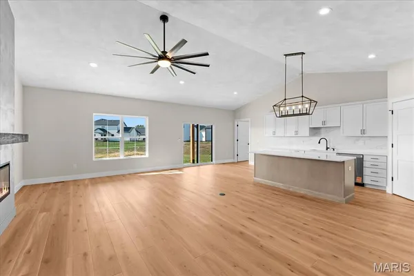 $558,800 | 825 Golden Bell Lane, O'Fallon, IL 62269