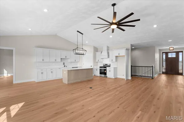 $558,800 | 825 Golden Bell Lane, O'Fallon, IL 62269