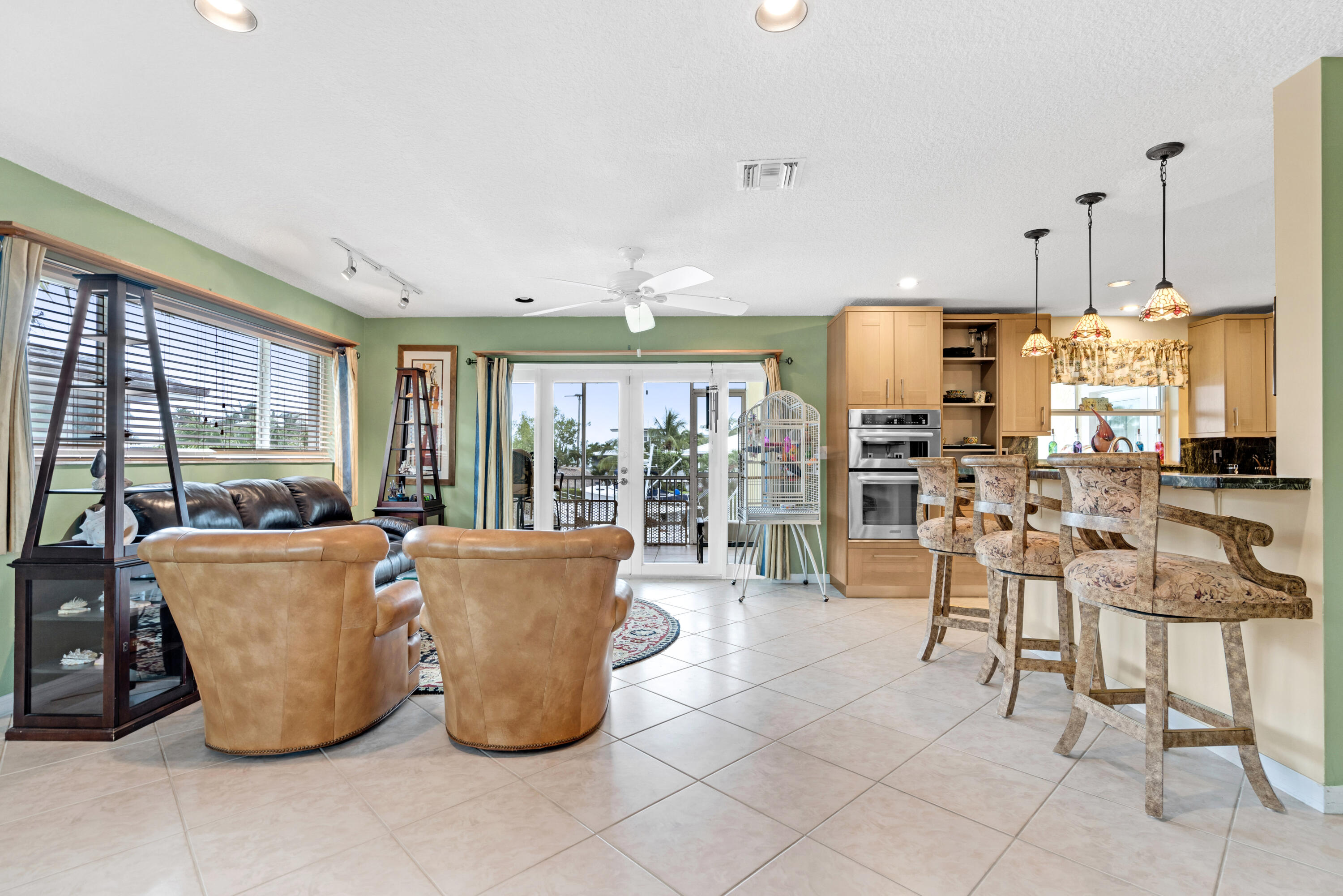 586 Beach Road Tavernier, FL 33070 - Photo 21 of 47 21