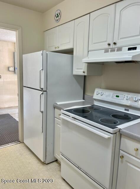 577 Edward Road Melbourne, FL 32904 - Photo 7 of 24 IMG_4995