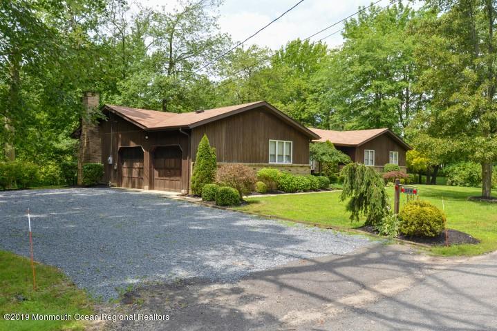 516 Branchport Avenue Oceanport, NJ 07757 - Photo 22 of 23 Driveway