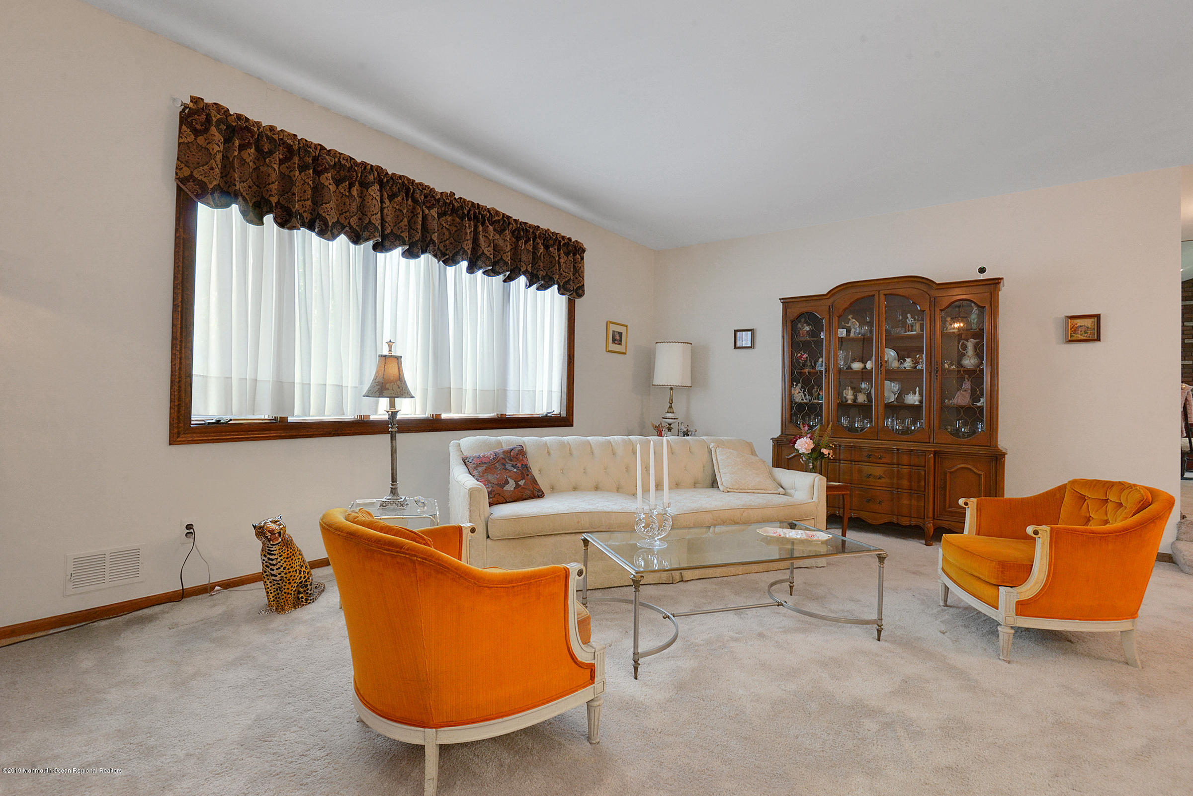 516 Branchport Avenue Oceanport, NJ 07757 - Photo 6 of 23 Living Room