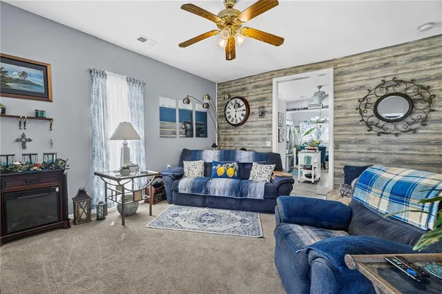 $150,000 | 818 3rd Street, Osawatomie, KS 66064