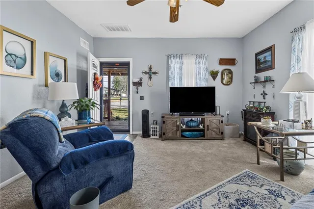 $150,000 | 818 3rd Street, Osawatomie, KS 66064