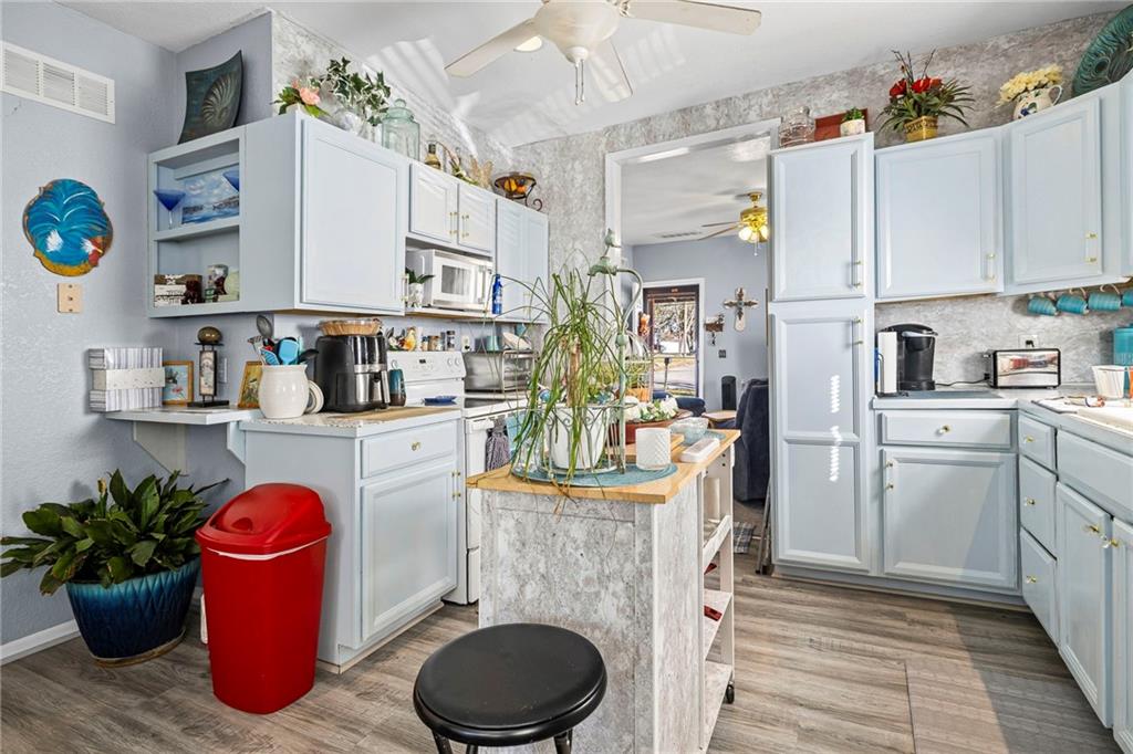 818 3rd Street Osawatomie, KS 66064 - Photo 10 of 26