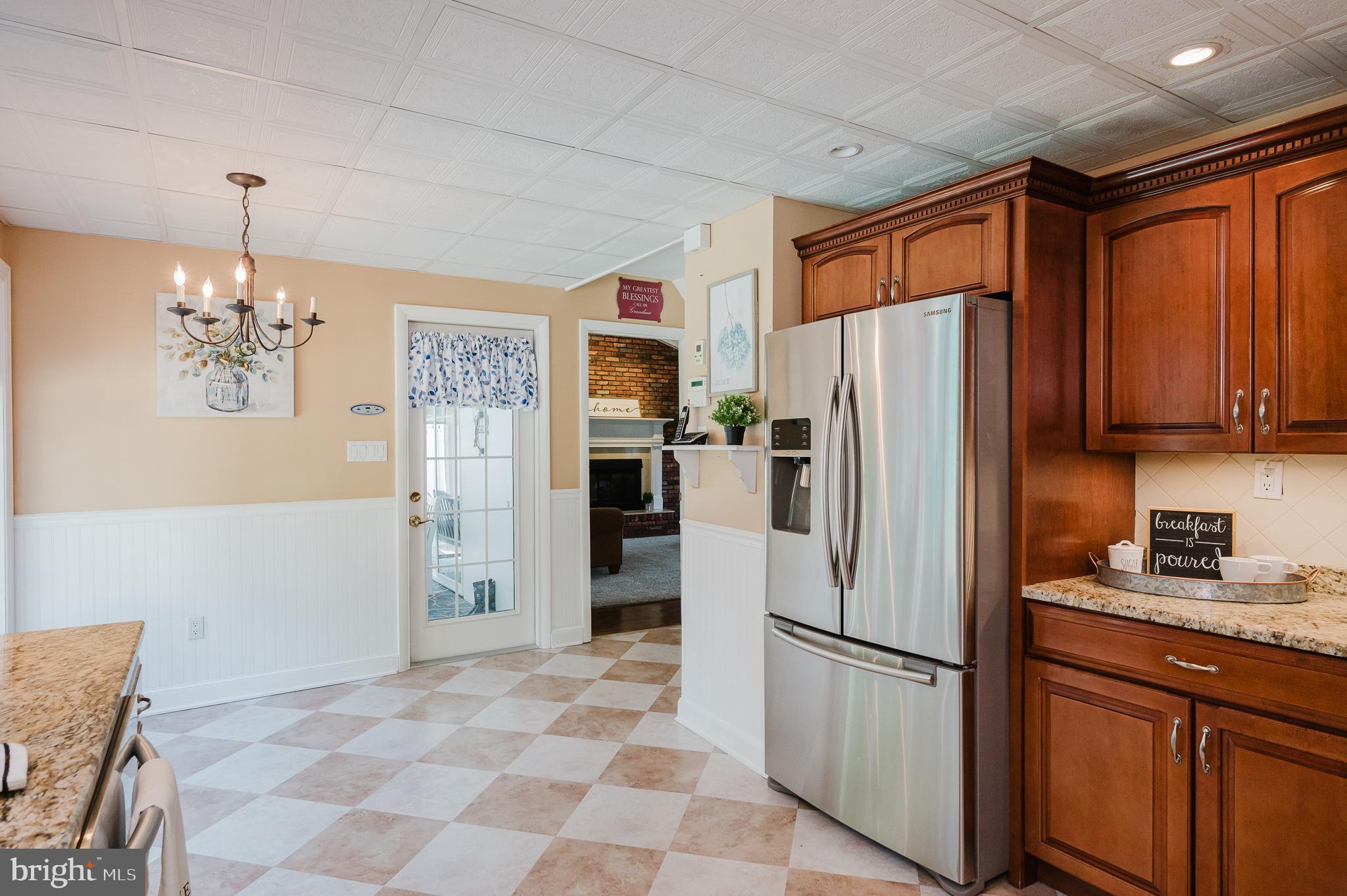 8019 Yellowstone Road Kingsville, MD 21087 - Photo 38 of 115 Kitchen