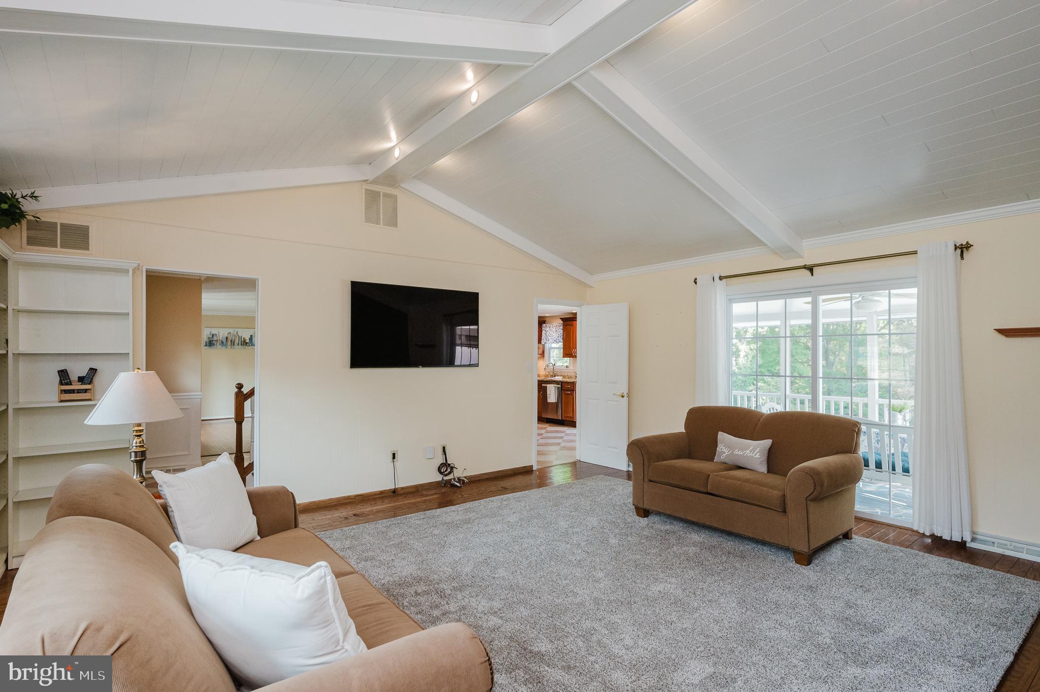 8019 Yellowstone Road Kingsville, MD 21087 - Photo 44 of 115 Family Room