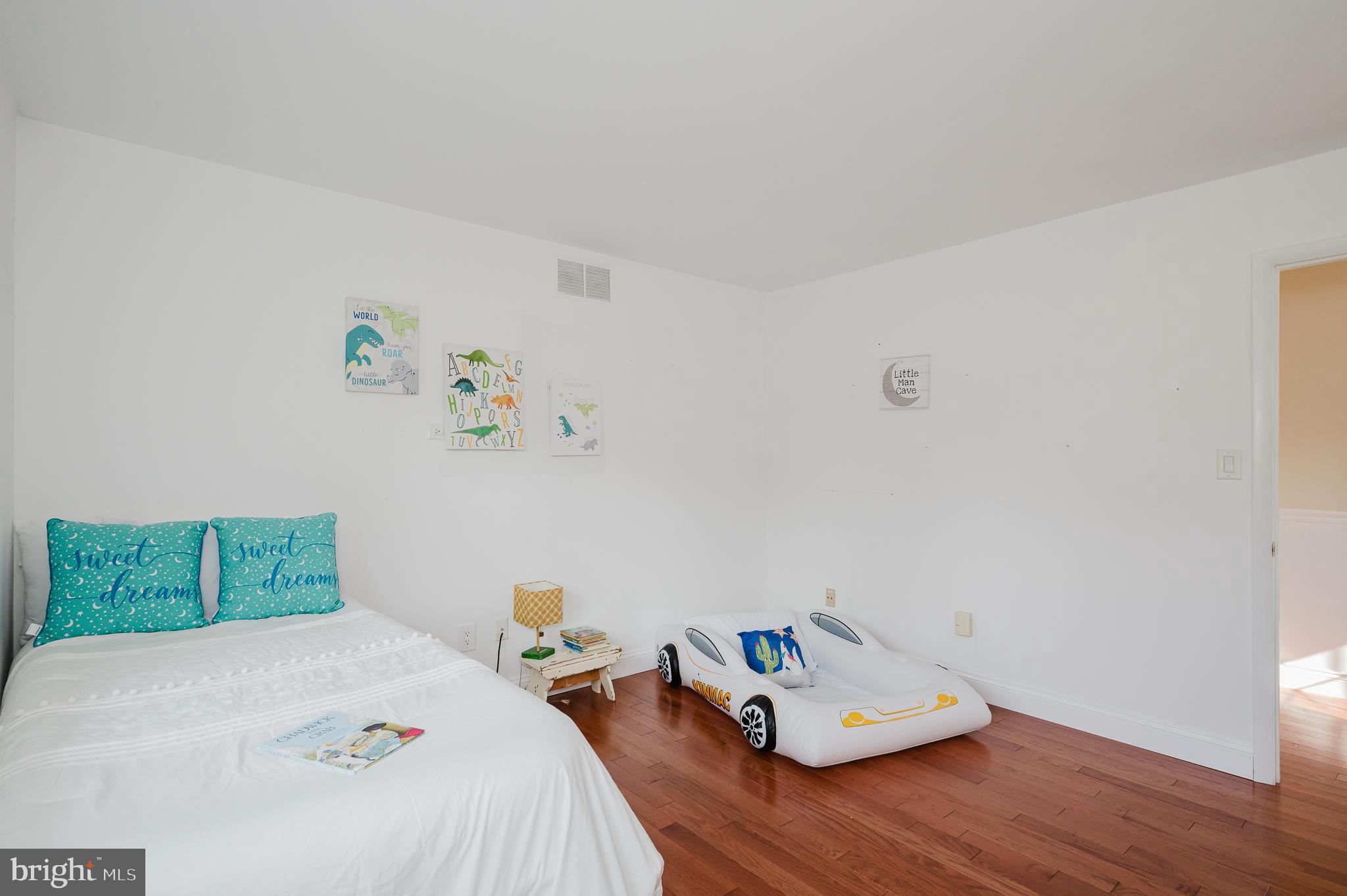 8019 Yellowstone Road Kingsville, MD 21087 - Photo 68 of 115 Bedroom 3