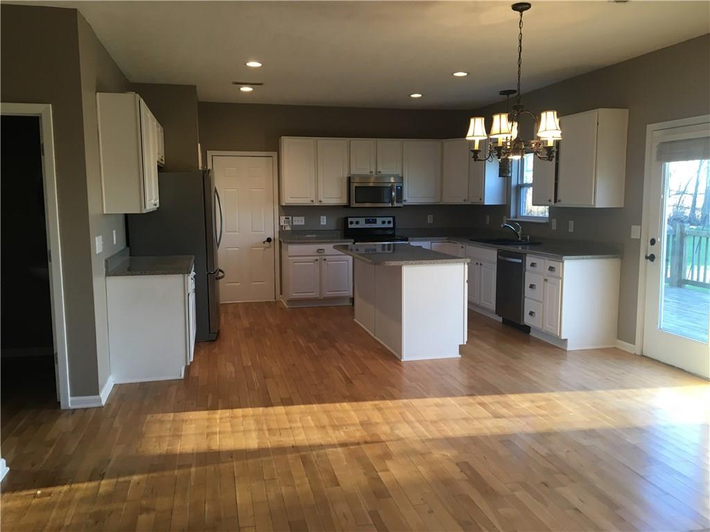 509 Schmitt Road Indianapolis, IN 46239 - Photo 3 of 12