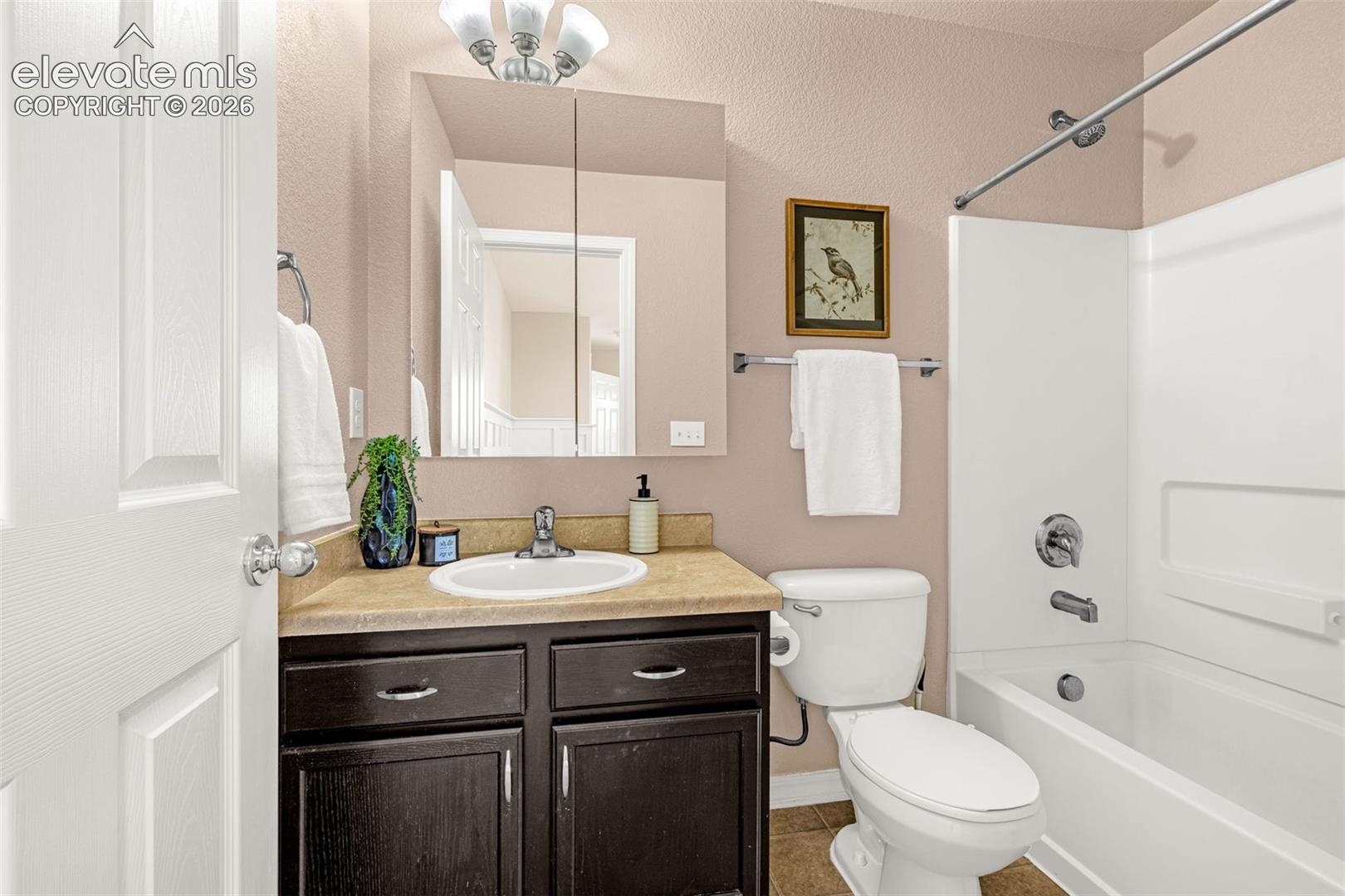 1364 Diamond Rim Drive Colorado Springs, CO 80921 - Photo 29 of 48 Junior suite full bath