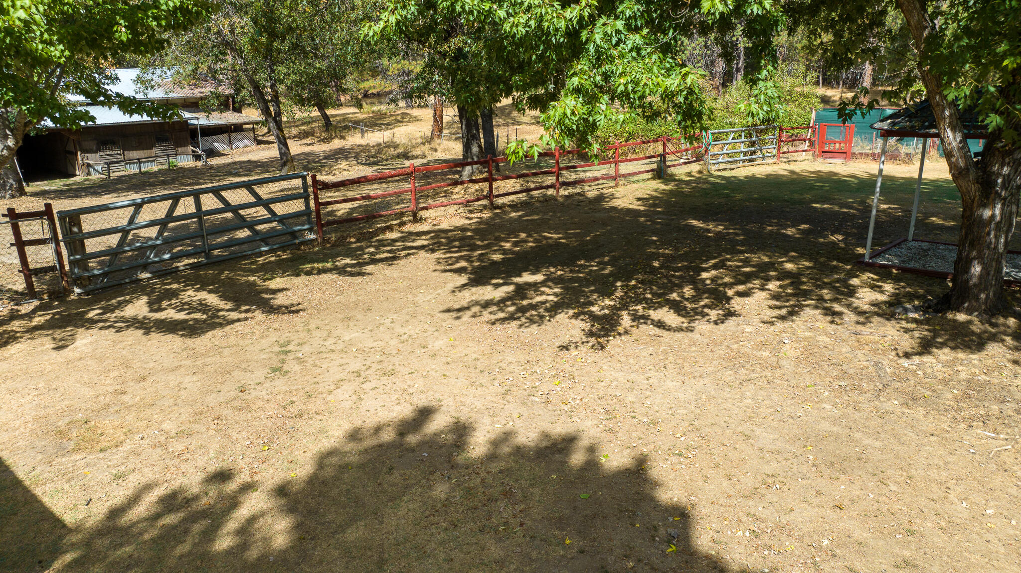 5370 New Hope Road Grants Pass, OR 97527 - Photo 38 of 63 38
