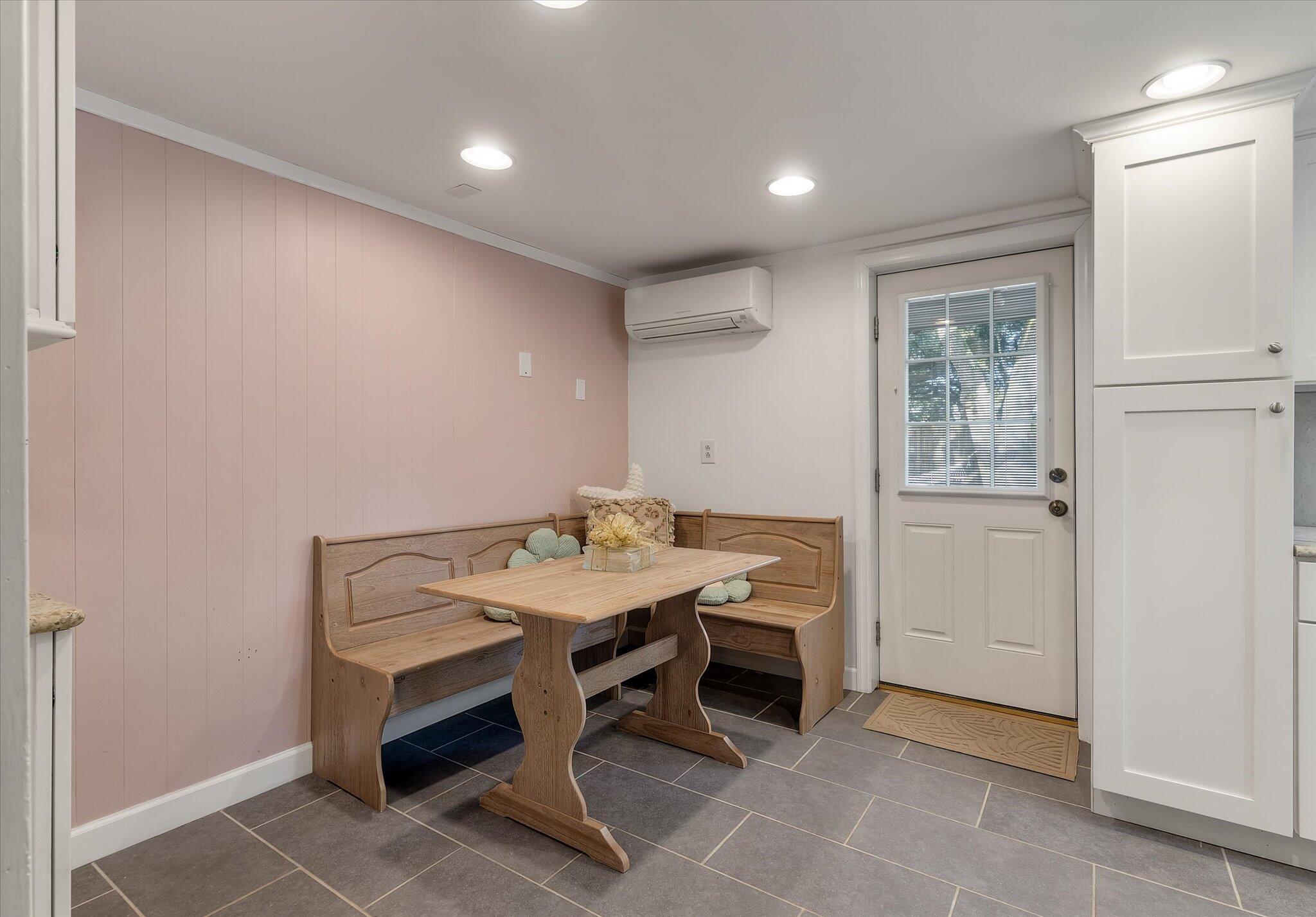 2403 Cameron Boulevard Isle of Palms, SC 29451 - Photo 38 of 52 Downstairs Eat-In Kitchen