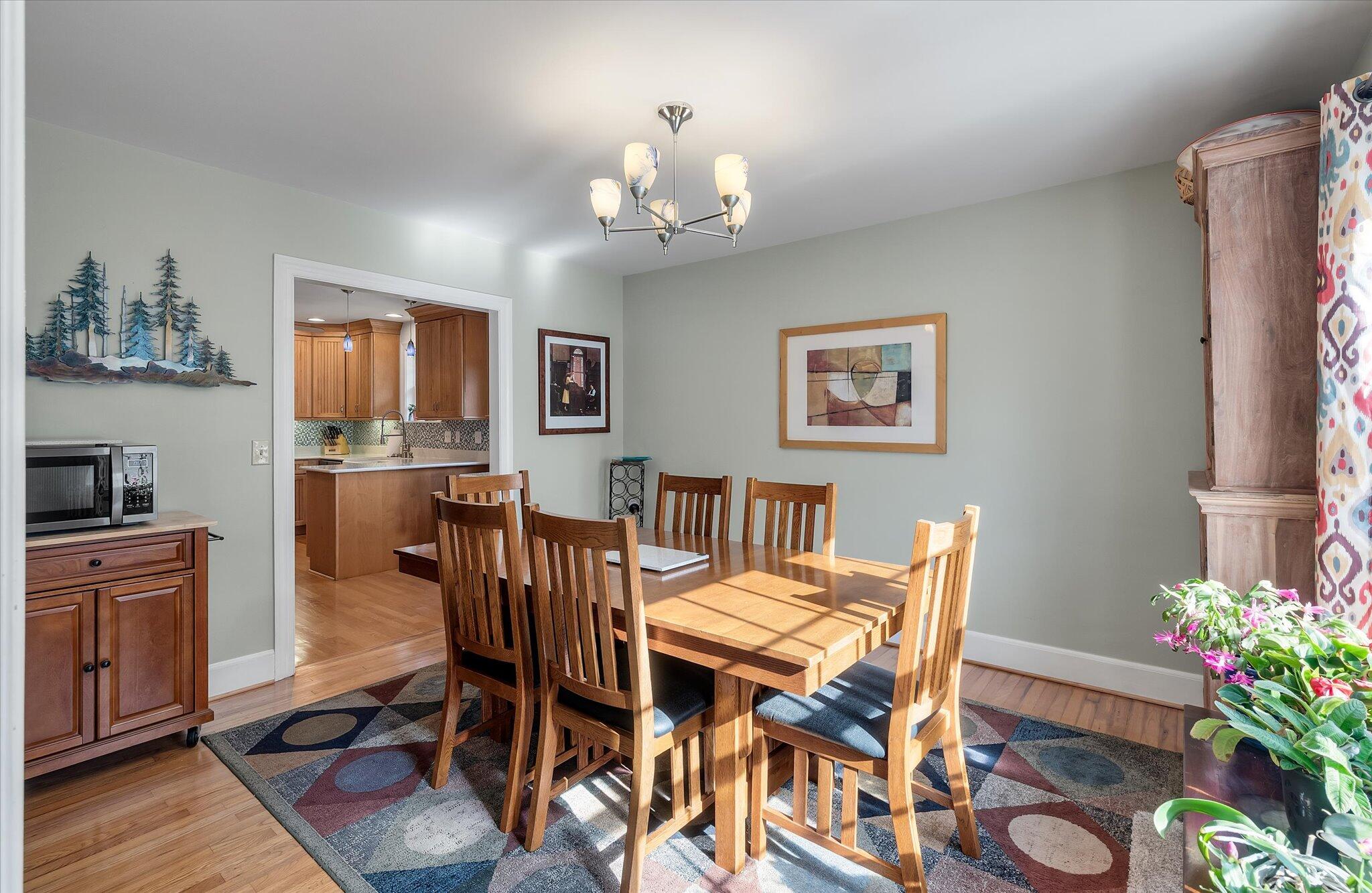 2403 Cameron Boulevard Isle of Palms, SC 29451 - Photo 6 of 52 Dining