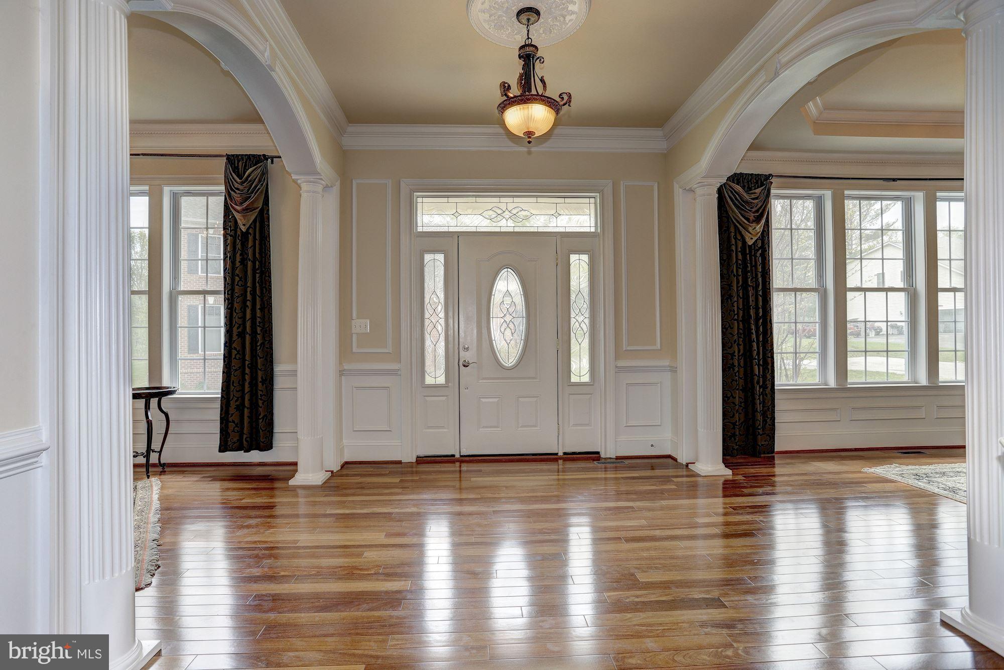 5839 Trotter Road Columbia, MD 21044 - Photo 2 of 56 Grand Foyer