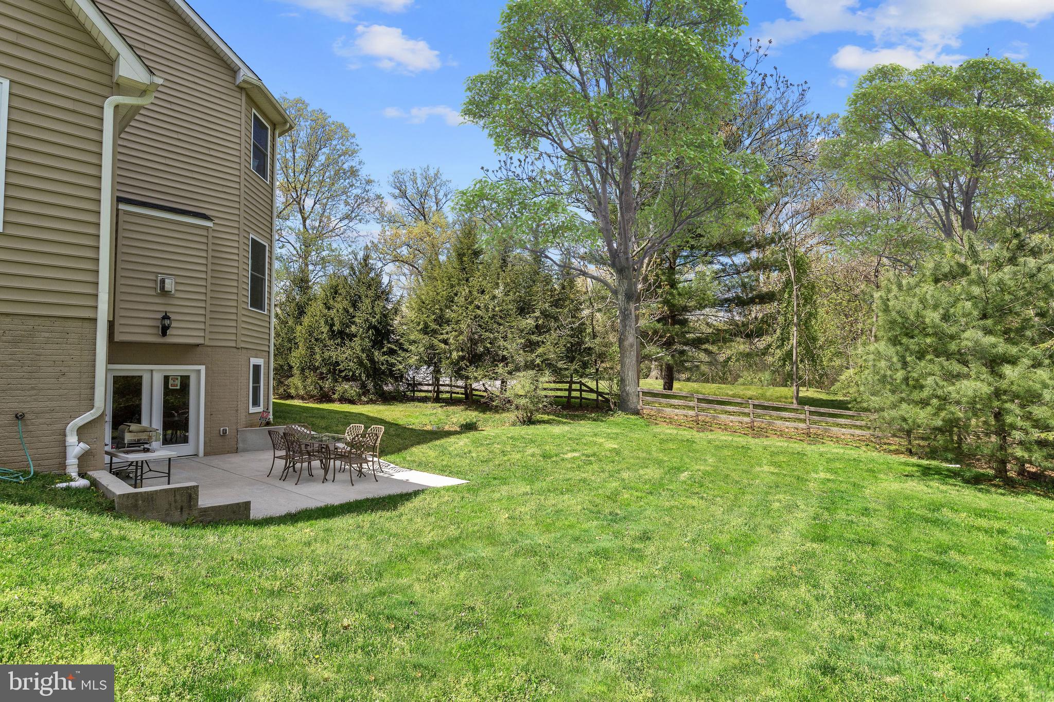 5839 Trotter Road Columbia, MD 21044 - Photo 50 of 56 Landscaped Grounds