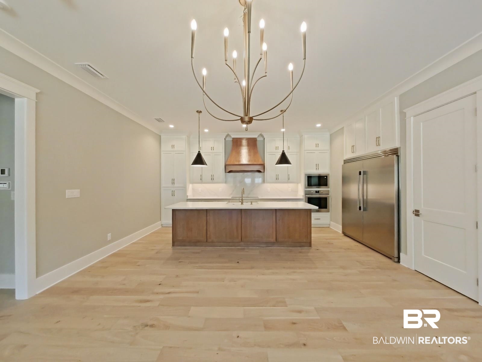 832 Inlet Circle Gulf Shores, AL 36542 - Photo 8 of 36 Dining Room