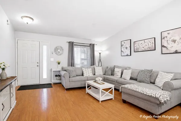 $299,700 | 2366 Scott Court, Round Lake Beach, IL 60073