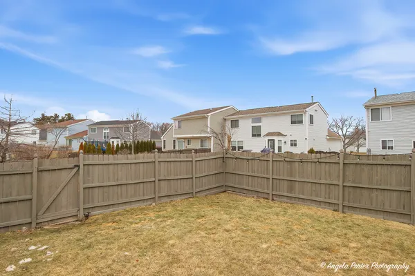 $299,700 | 2366 Scott Court, Round Lake Beach, IL 60073