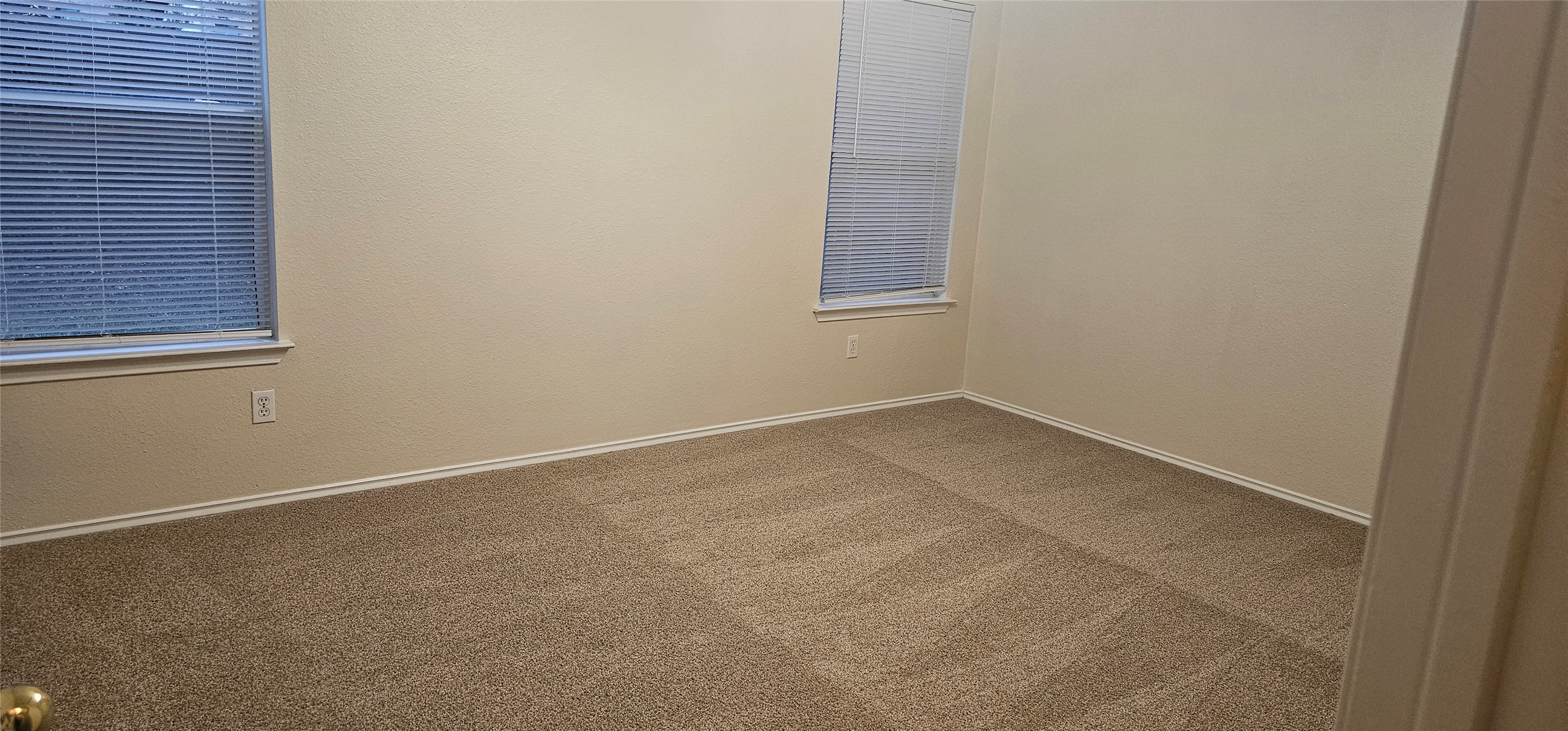1840 Wallin Loop Round Rock, TX 78664 - Photo 10 of 17 Main bedroom