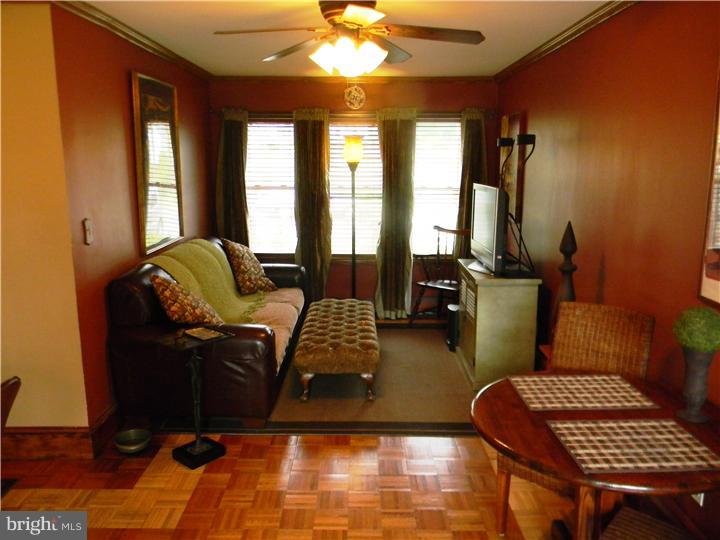 6 Brighton Road Ewing, NJ 08638 - Photo 7 of 19 Family Room