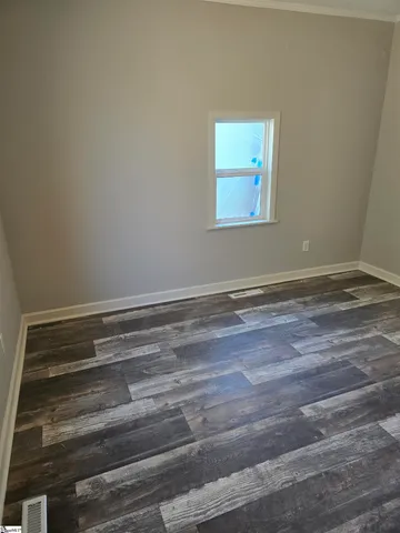 $169,000 | 222 Lee Street, Laurens, SC 29360