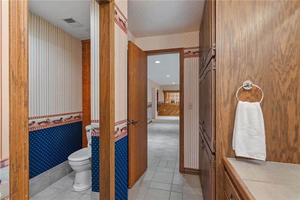 21898 Sunflower Road Edgerton, KS 66021 - Photo 32 of 54