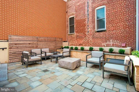 $564,000 | 1745 N Street Northwest, Unit 404, Washington, DC 20036