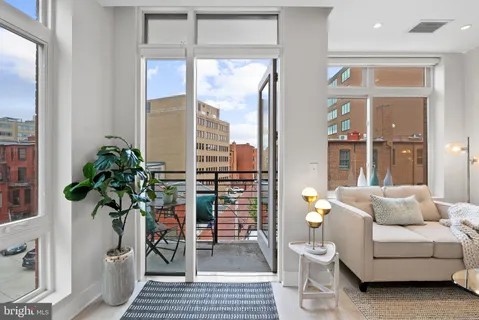 $564,000 | 1745 N Street Northwest, Unit 404, Washington, DC 20036