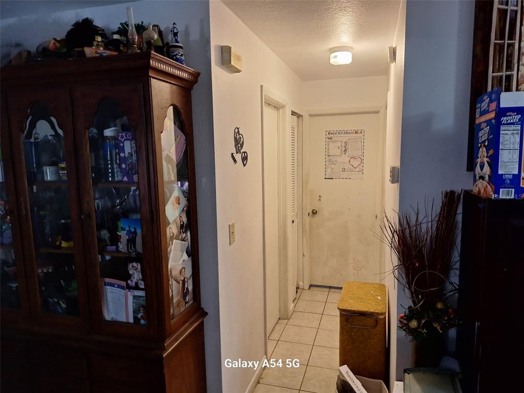 3762 Southwest 150th Loop Ocala, FL 34473 - Photo 19 of 25 a view of walk in closet