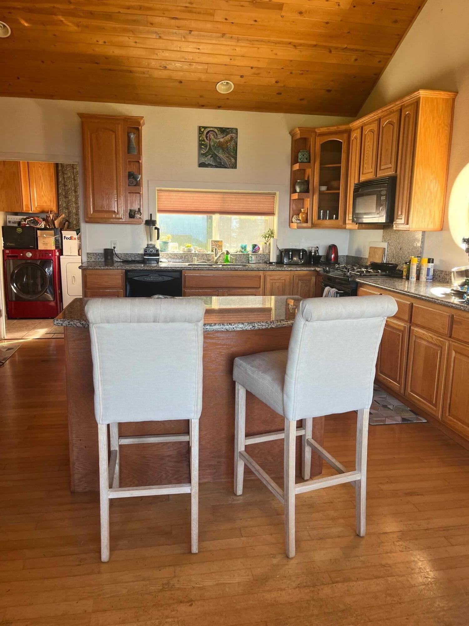 142 Parsons Road Shelter Cove, CA 95589 - Photo 4 of 13 Kitchen