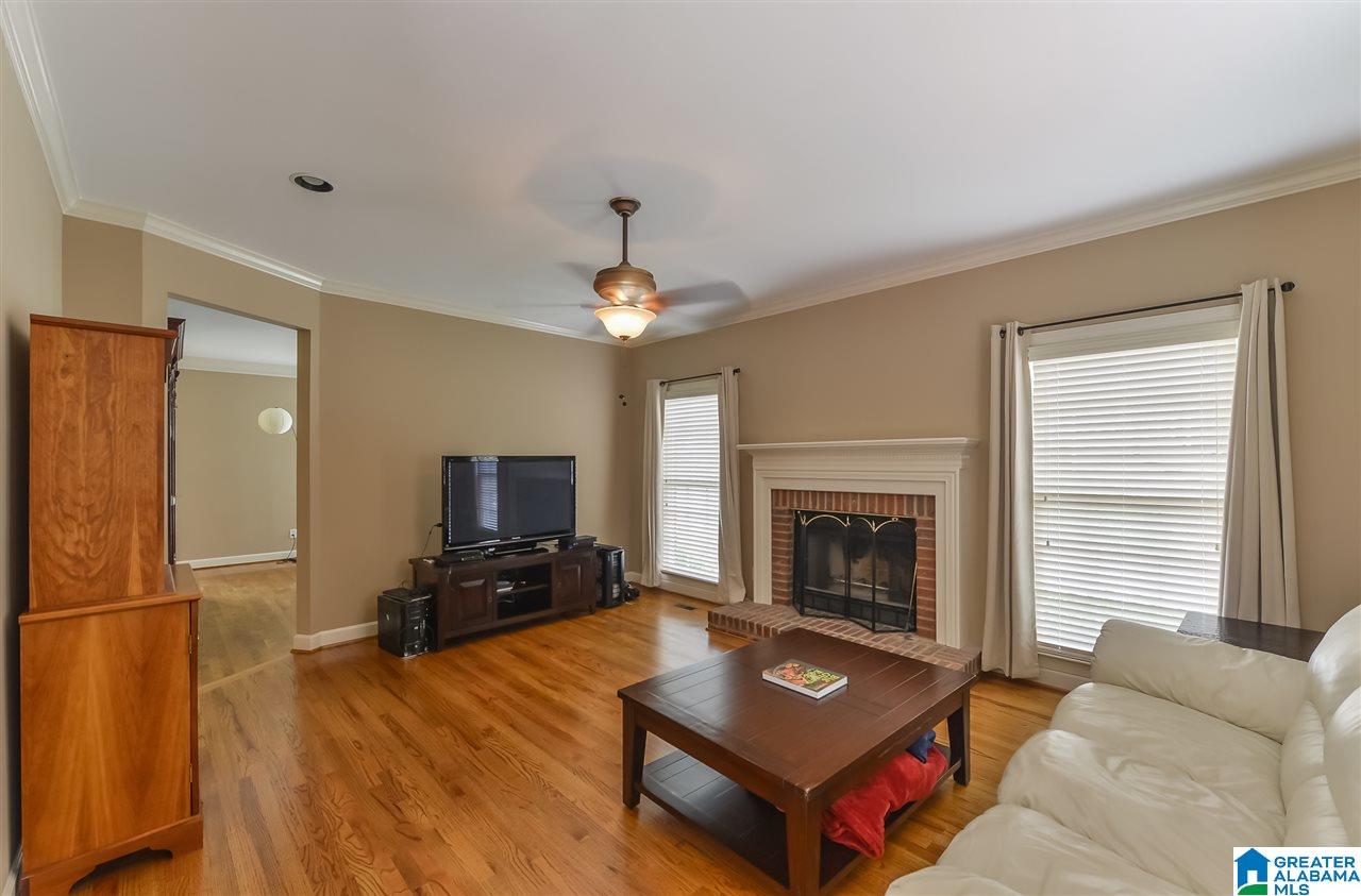 521 Meadow Ridge Circle Birmingham, AL 35242 - Photo 15 of 50
