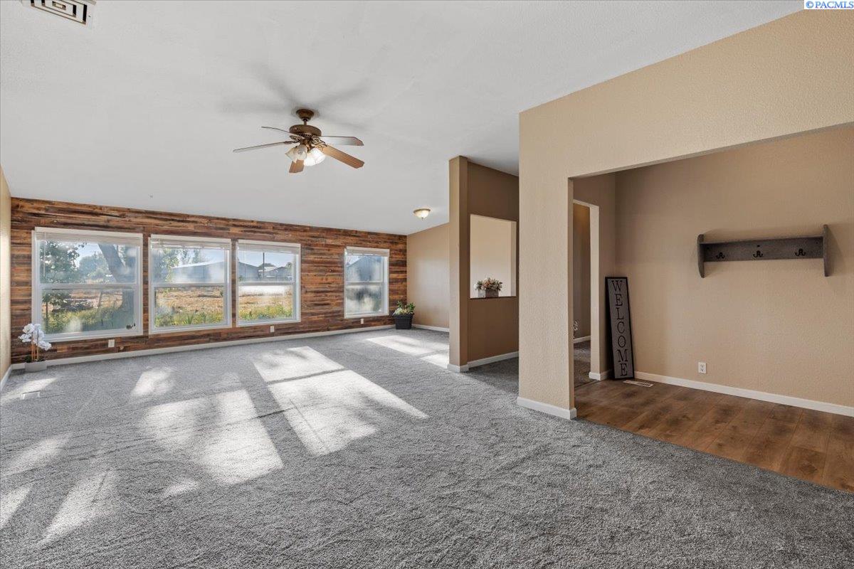 23904 South Ruff Prairie Southeast Kennewick, WA 99337 - Photo 13 of 41 Gallery Image 13