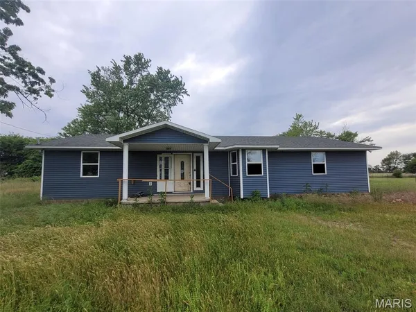 $45,600 | 2355 South S Highway, East Prairie, MO 63845