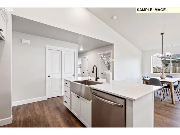 $379,997 | 596 Arthur Street, Umatilla, OR 97882