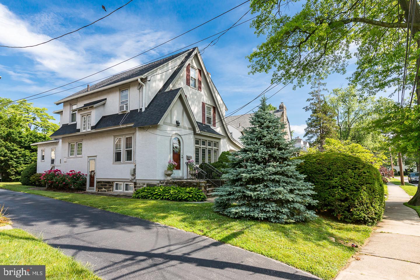 6 Colfax Road Havertown, PA 19083 - Photo 2 of 54