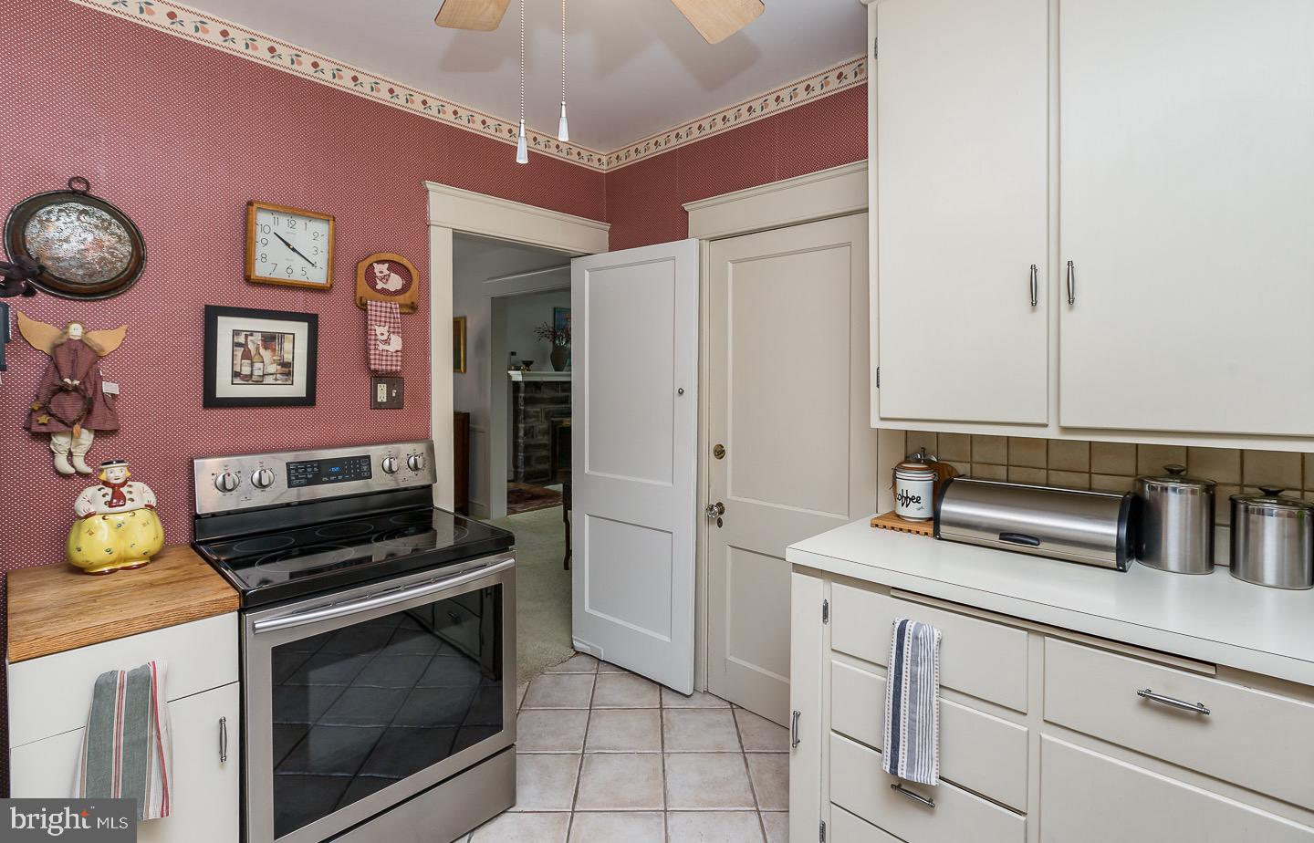 6 Colfax Road Havertown, PA 19083 - Photo 25 of 54