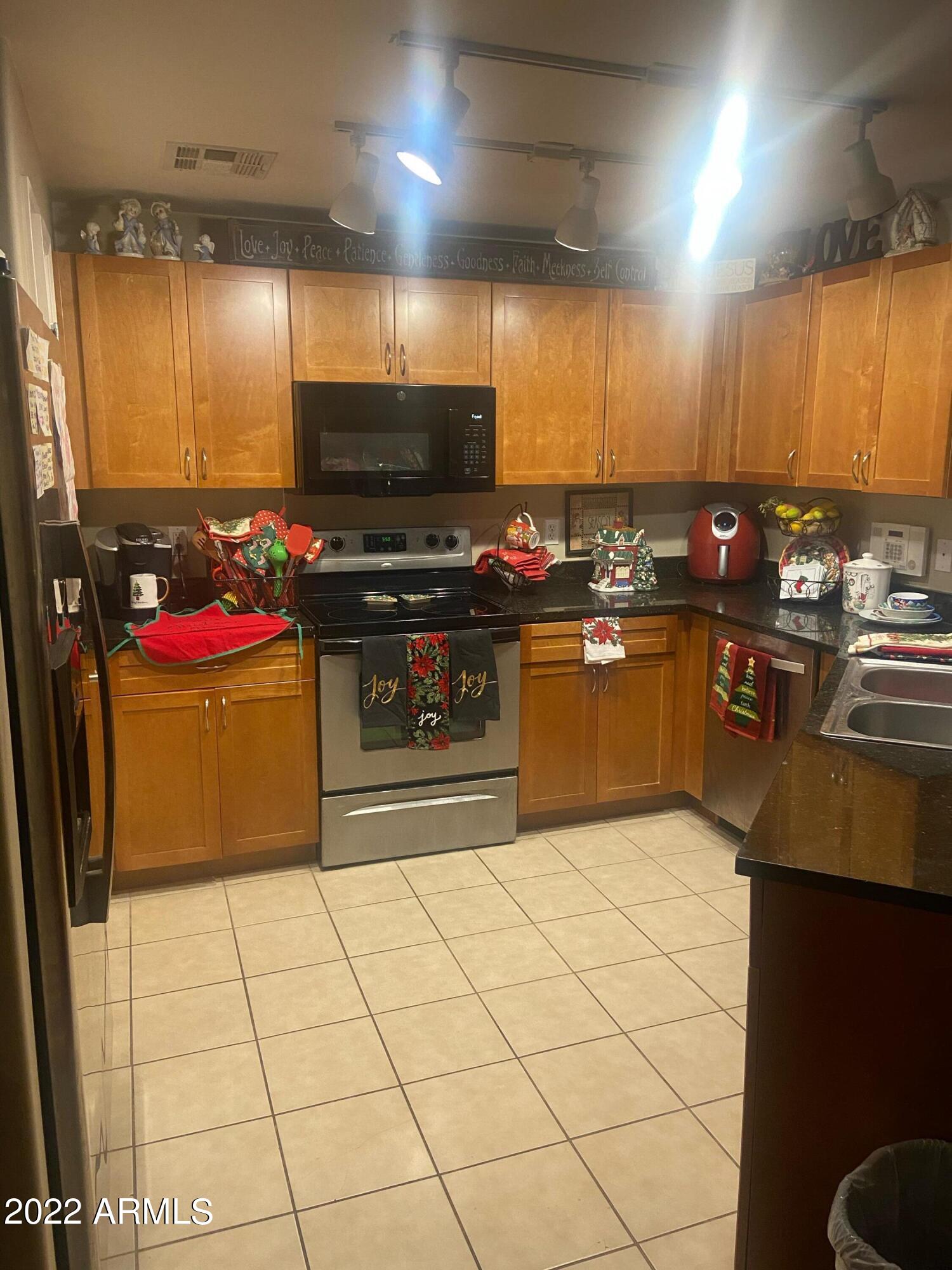 1920 East Bell Road, Unit 1008 Phoenix, AZ 85022 - Photo 1 of 11 image23