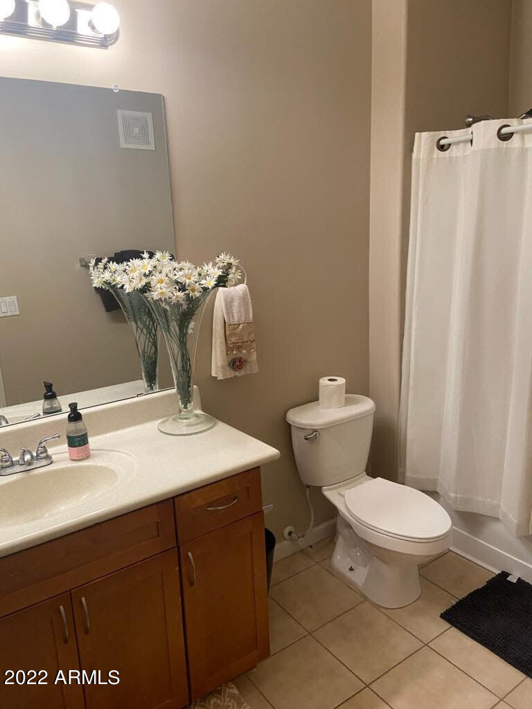 1920 East Bell Road, Unit 1008 Phoenix, AZ 85022 - Photo 2 of 11 23