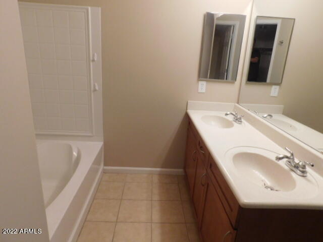 1920 East Bell Road, Unit 1008 Phoenix, AZ 85022 - Photo 5 of 11 IMG_5034