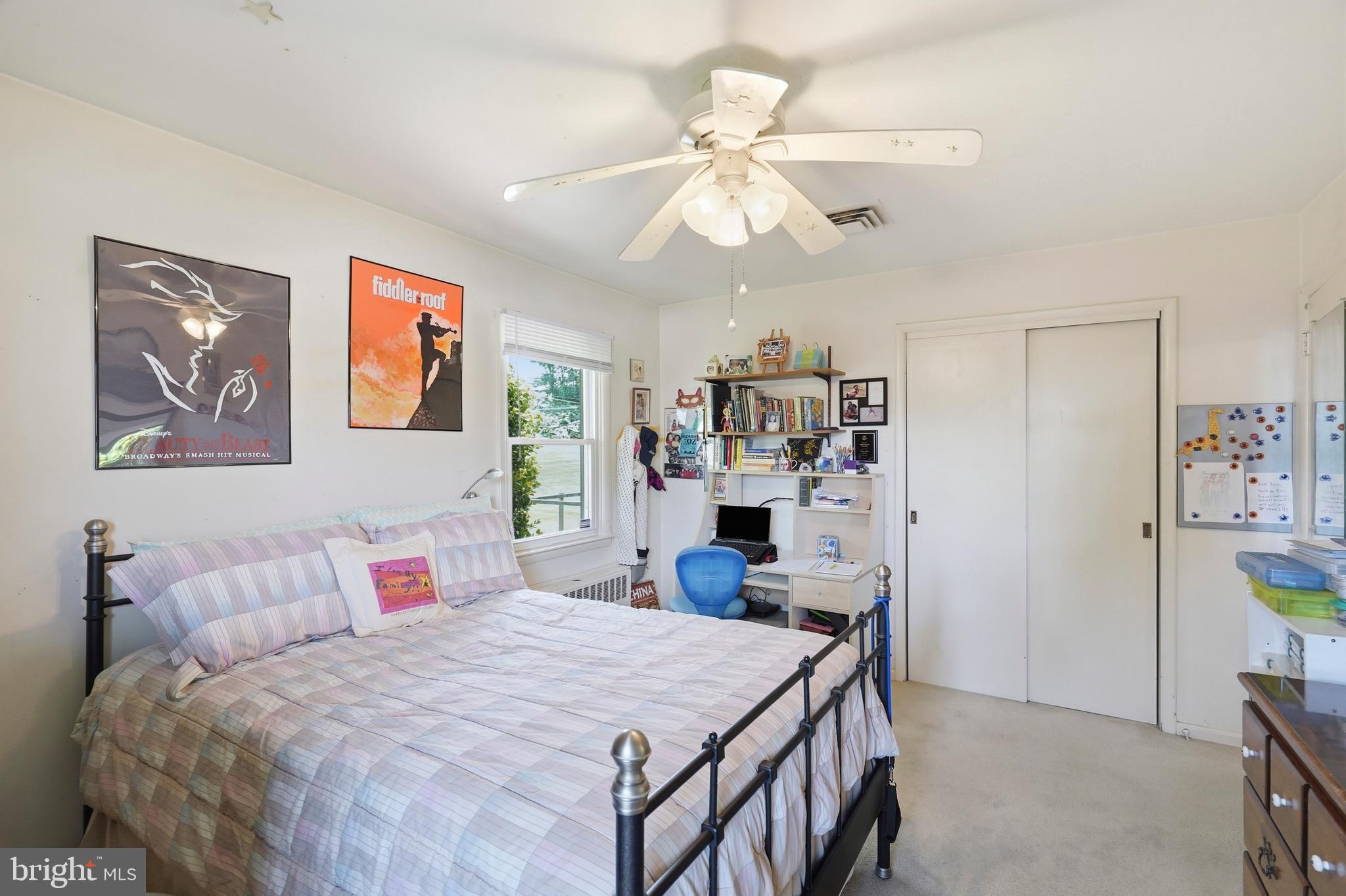 2303 Farringdon Road Baltimore, MD 21209 - Photo 22 of 36 Peaceful and Spacious Guest Room