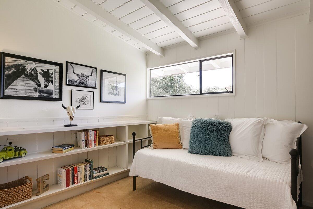 1040 Veronica Springs Road Santa Barbara, CA 93105 - Photo 24 of 32 Bedroom 3 MLS