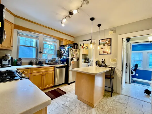 $3,300 | 55 Alma Avenue, Unit 55, Belmont, MA 02478