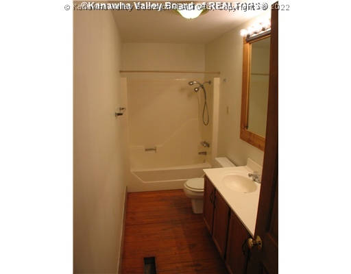 2641 Fishers Branch Road Charleston, WV 25312 - Photo 8 of 13 Main Level Bathroom.