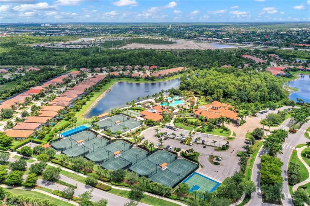 9530 Piacere Way Naples, FL 34113 - Photo 34 of 45