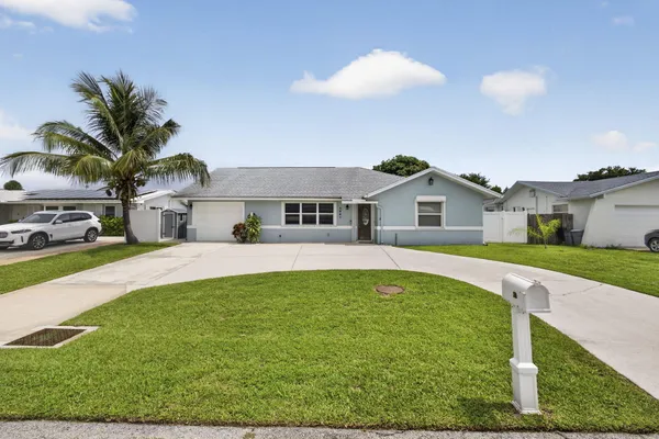$4,700 | 4361 Fuschia Circle North, Palm Beach Gardens, FL 33410