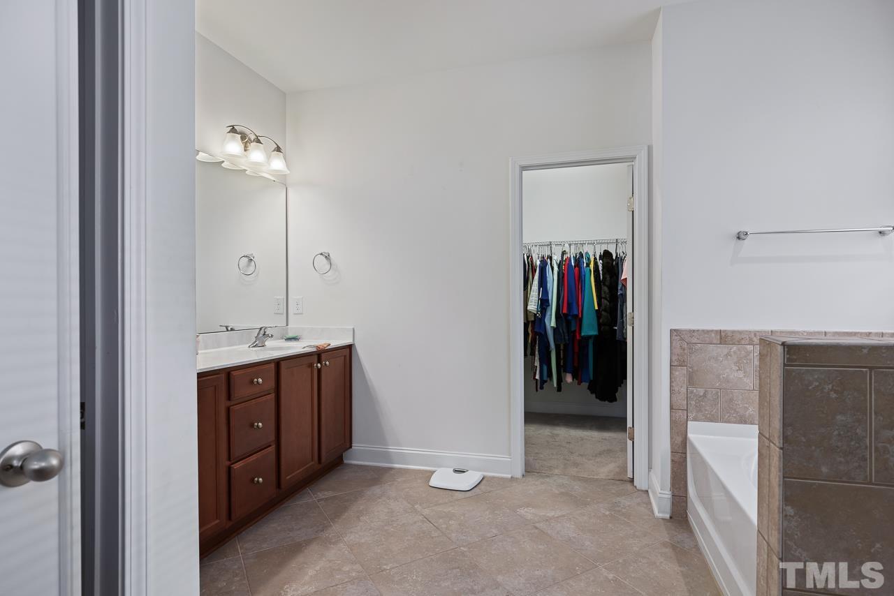 7641 Channery Way Raleigh, NC 27616 - Photo 16 of 29